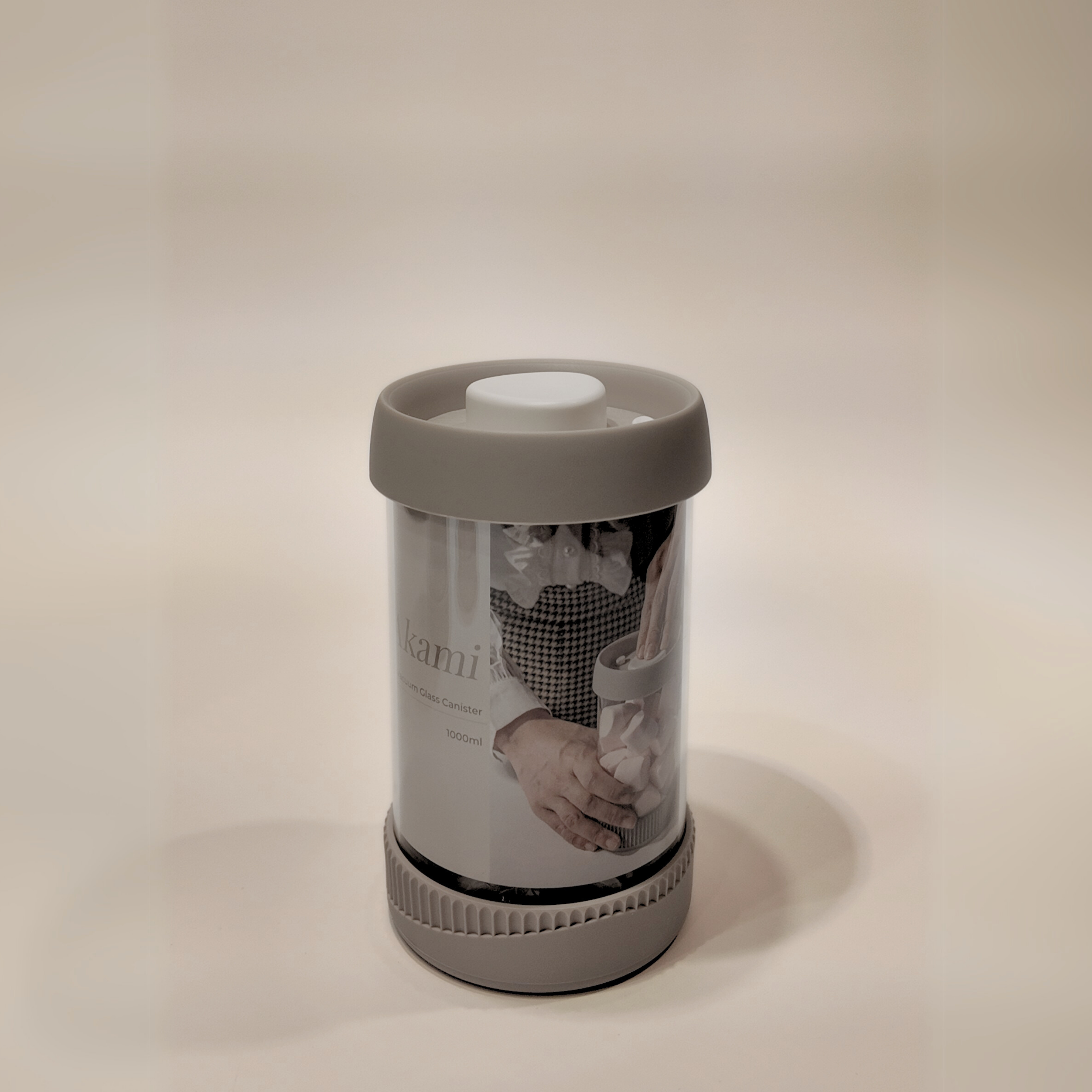 Akami Vacuum Round Glass Canister