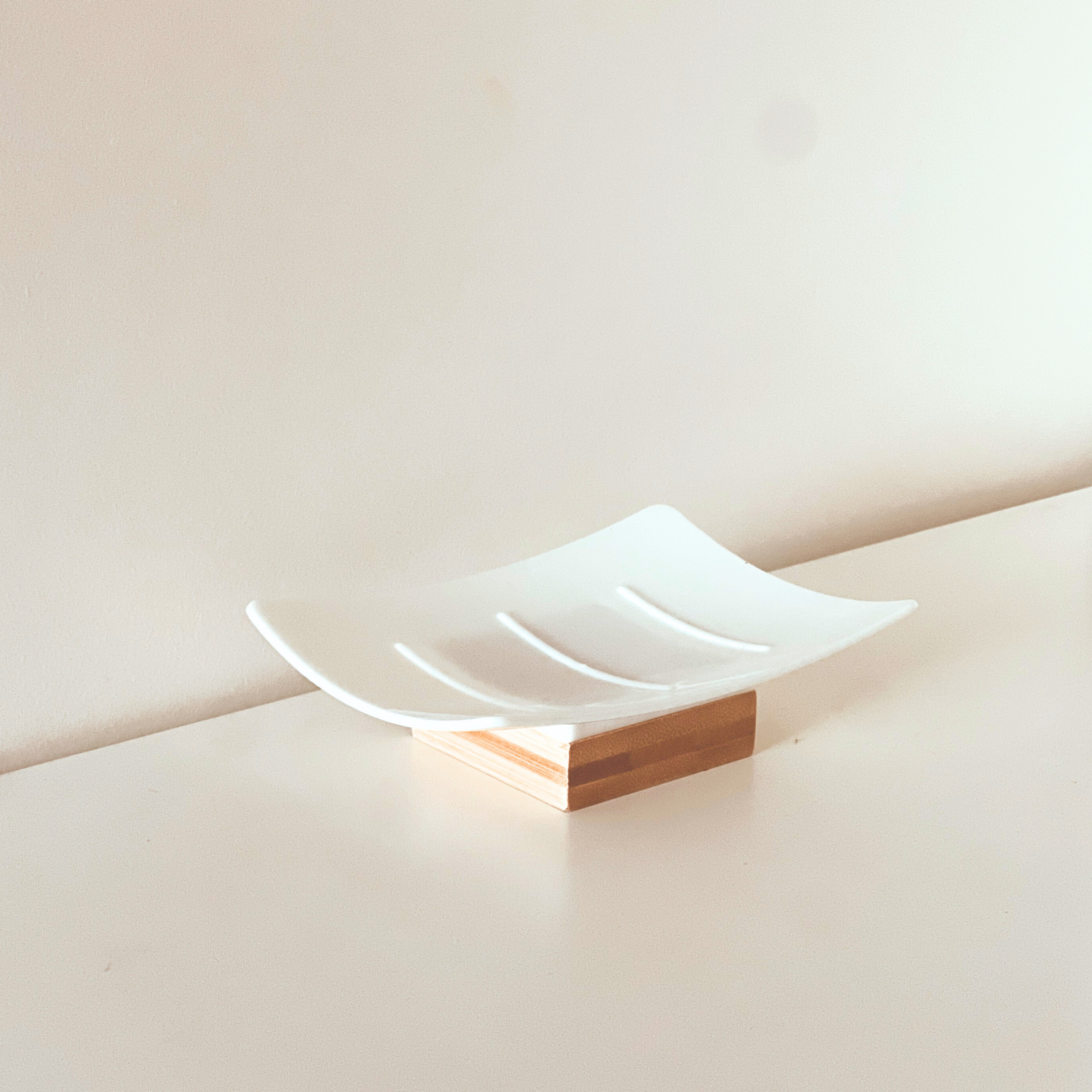 Kurin Soap Holder with wood design