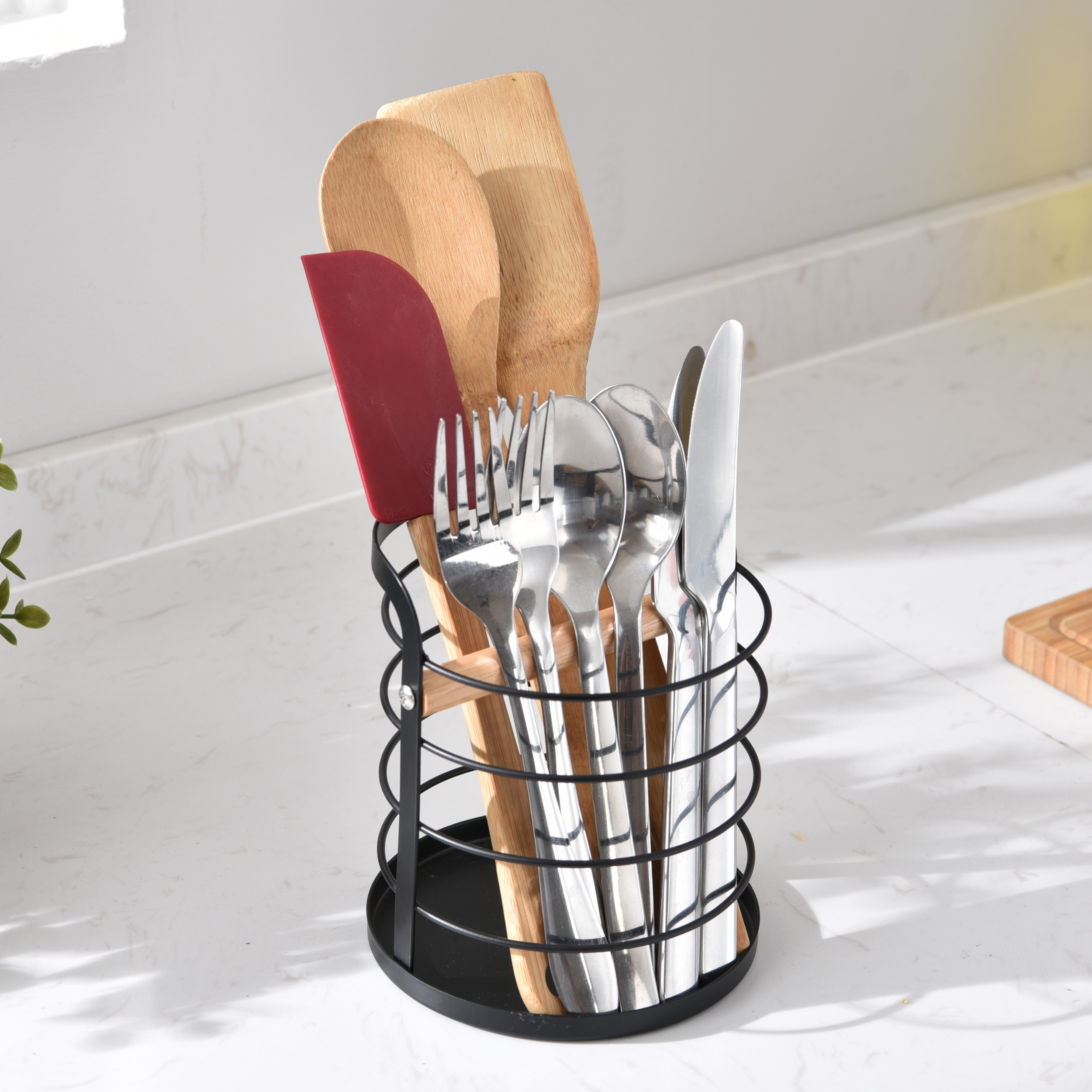 Rogu Cutlery Holder