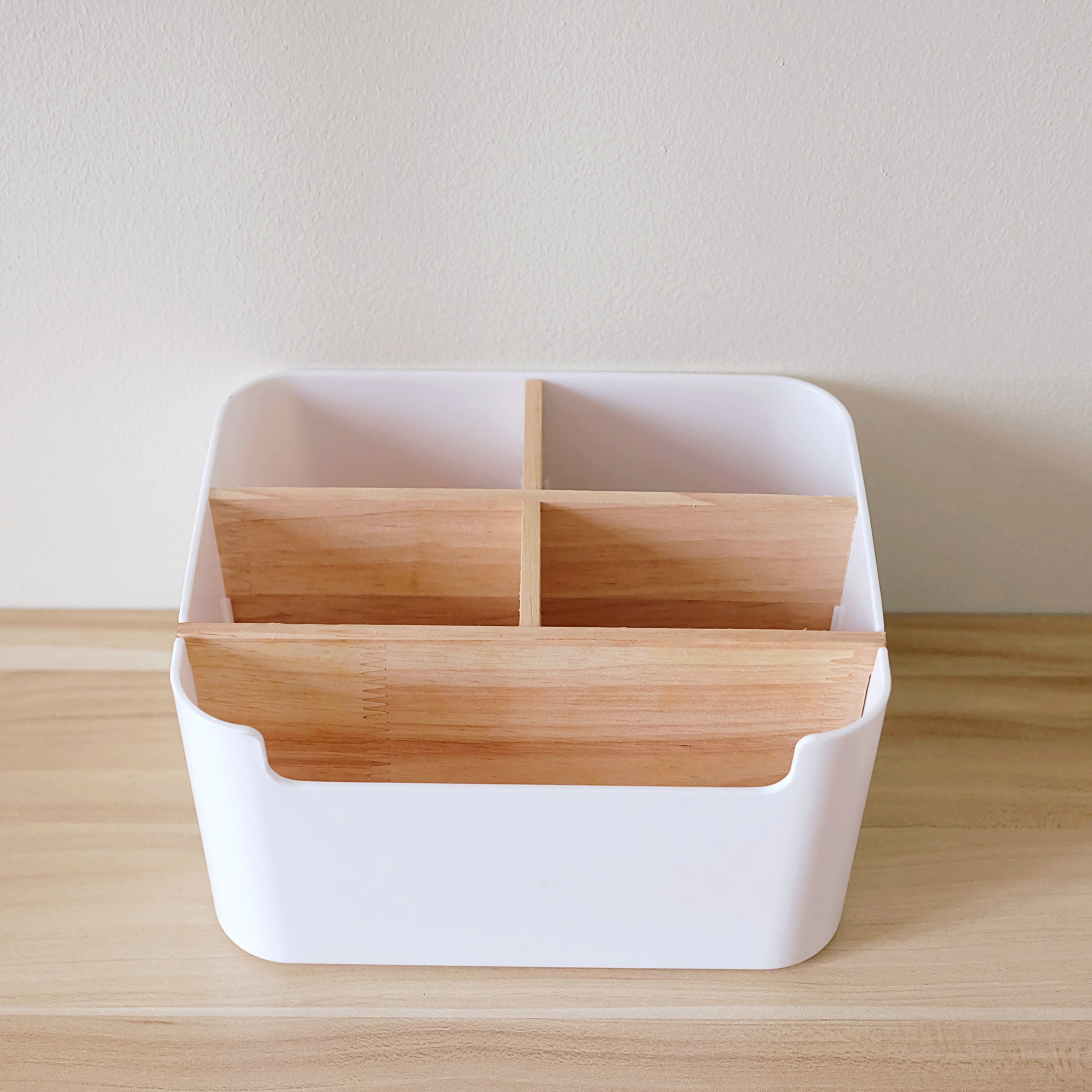 Sachi 5 Slots Storage Organizer with Wood Minimalist Design