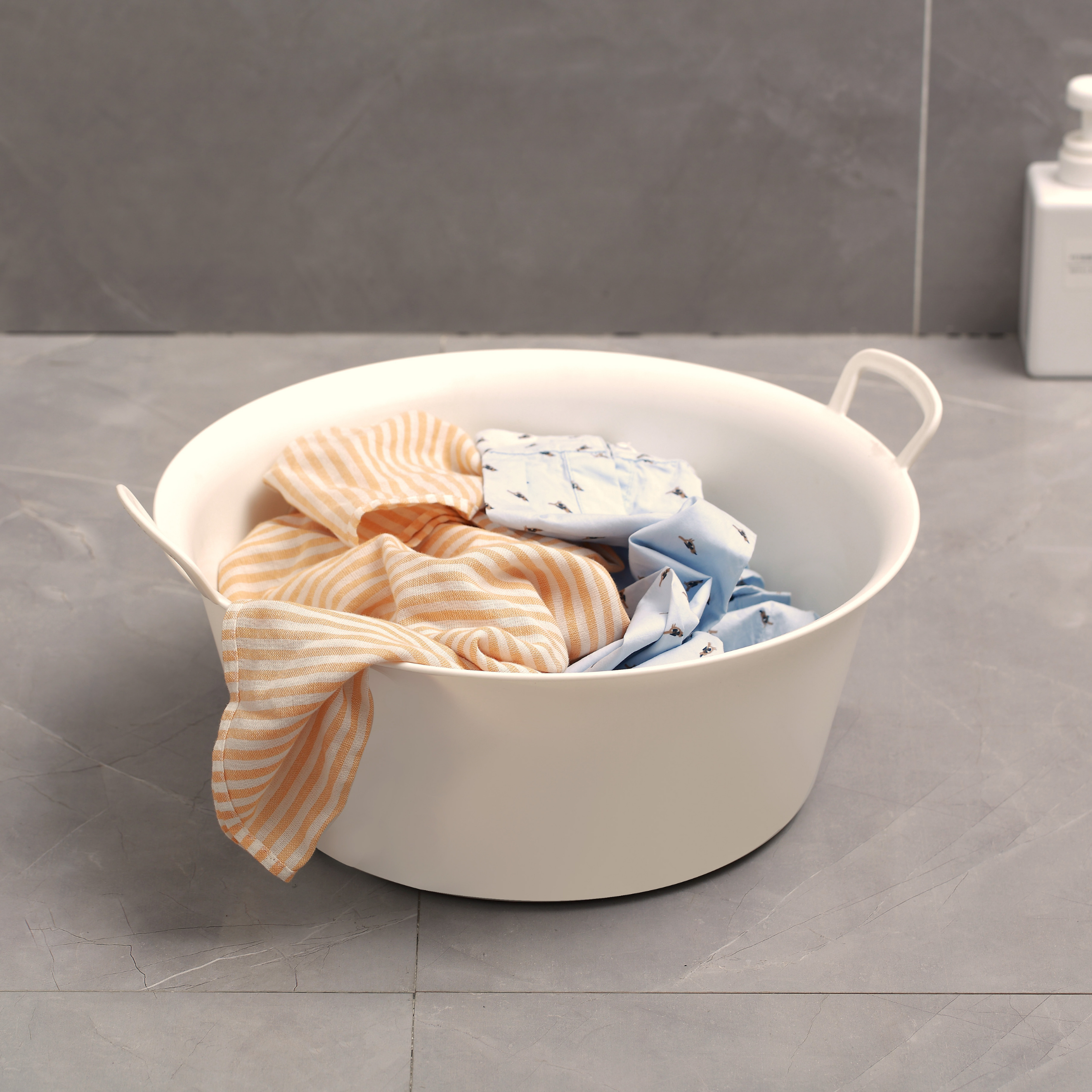 Shiro Bathroom Basin with Handles