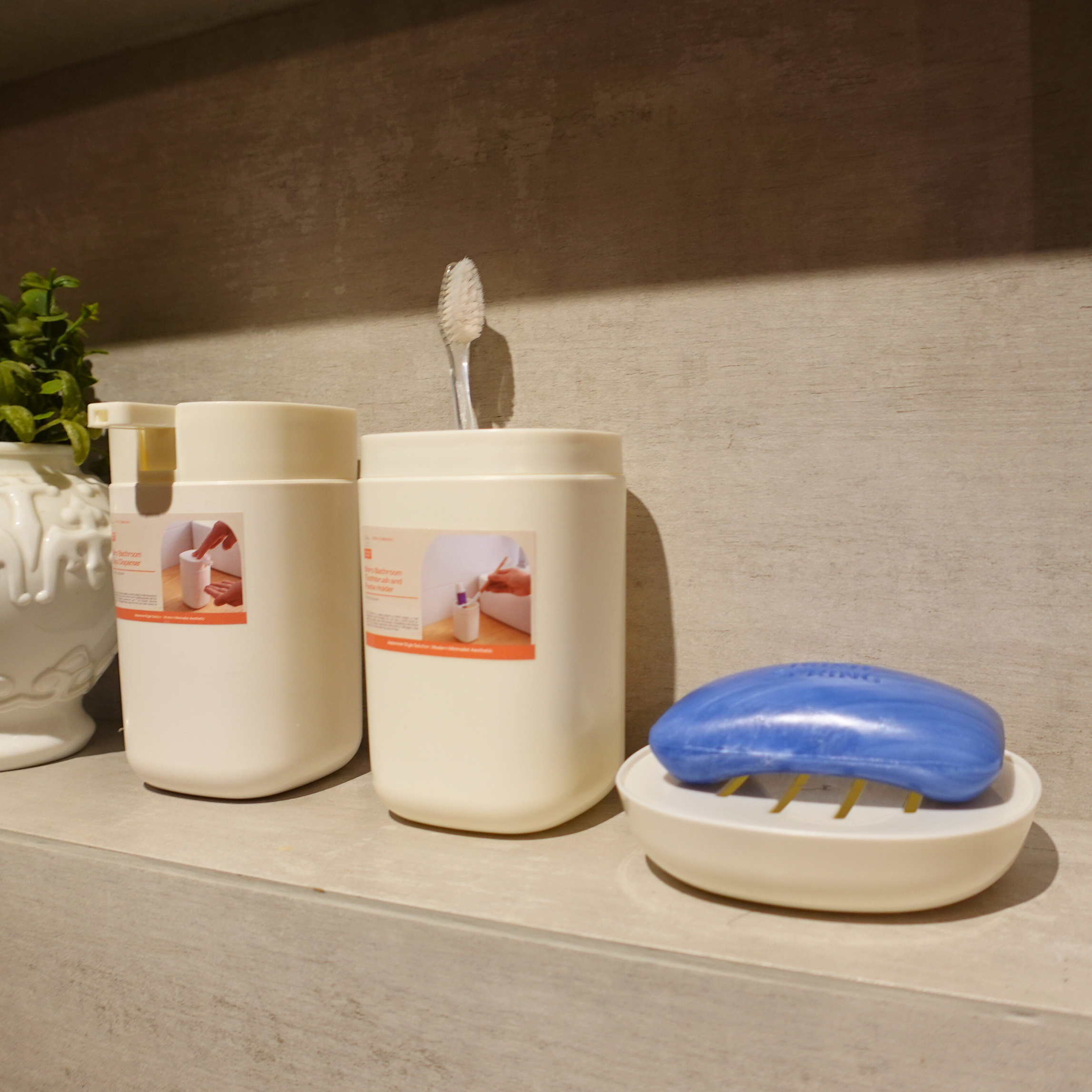 Shiro Bathroom Soap Dish