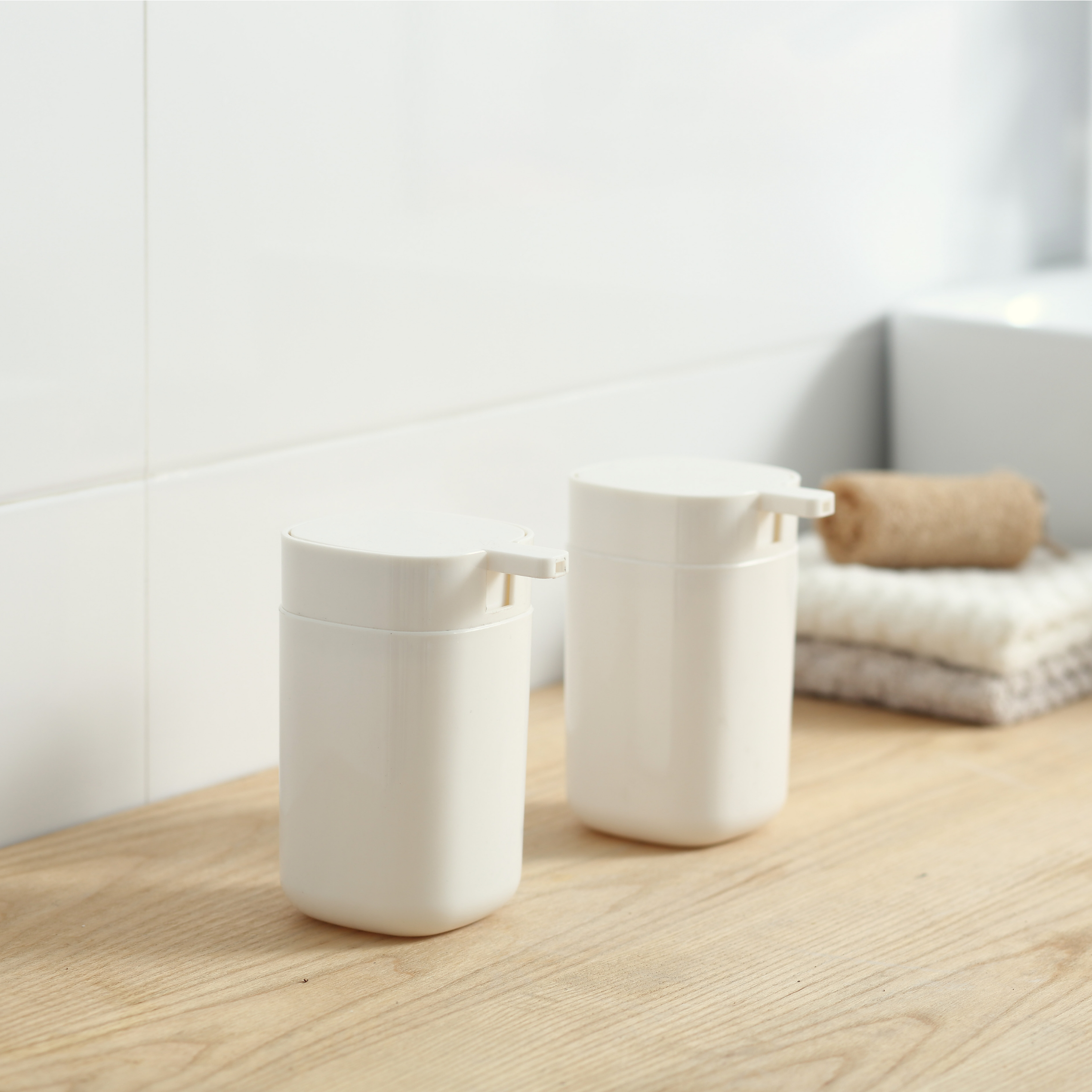 Shiro Bathroom Soap Dispenser