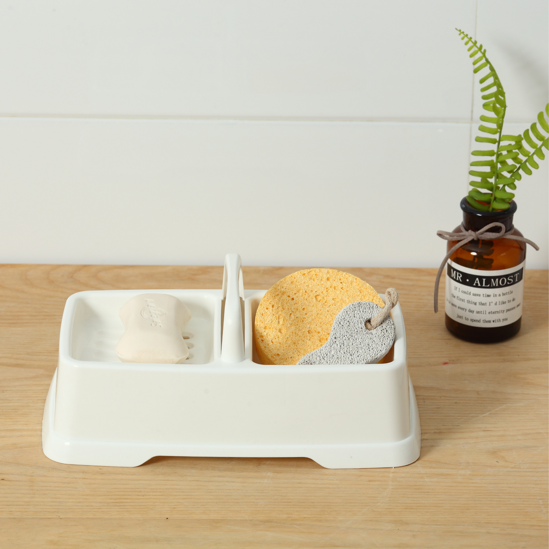 Shiro Bathroom Soap Holder with Handle