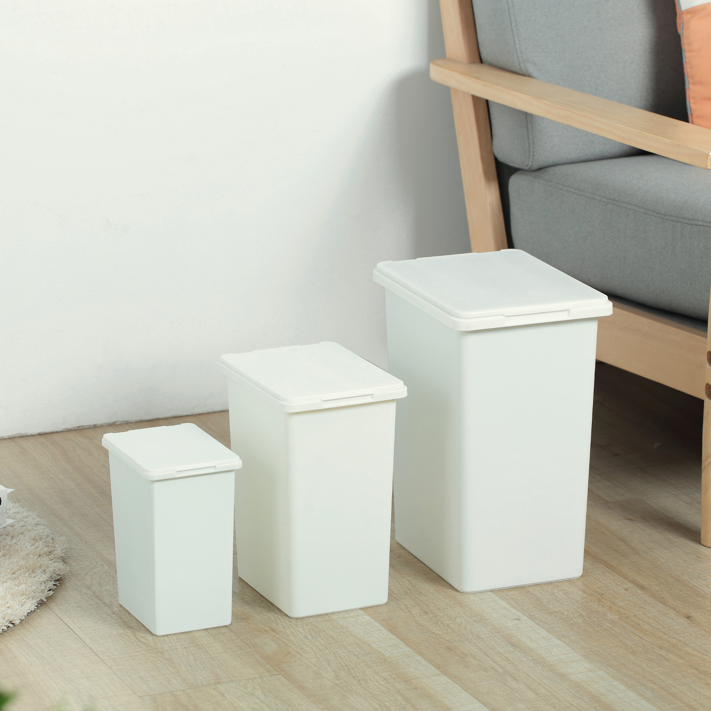 Shiro Bathroom Flip Trash Bin with Lid