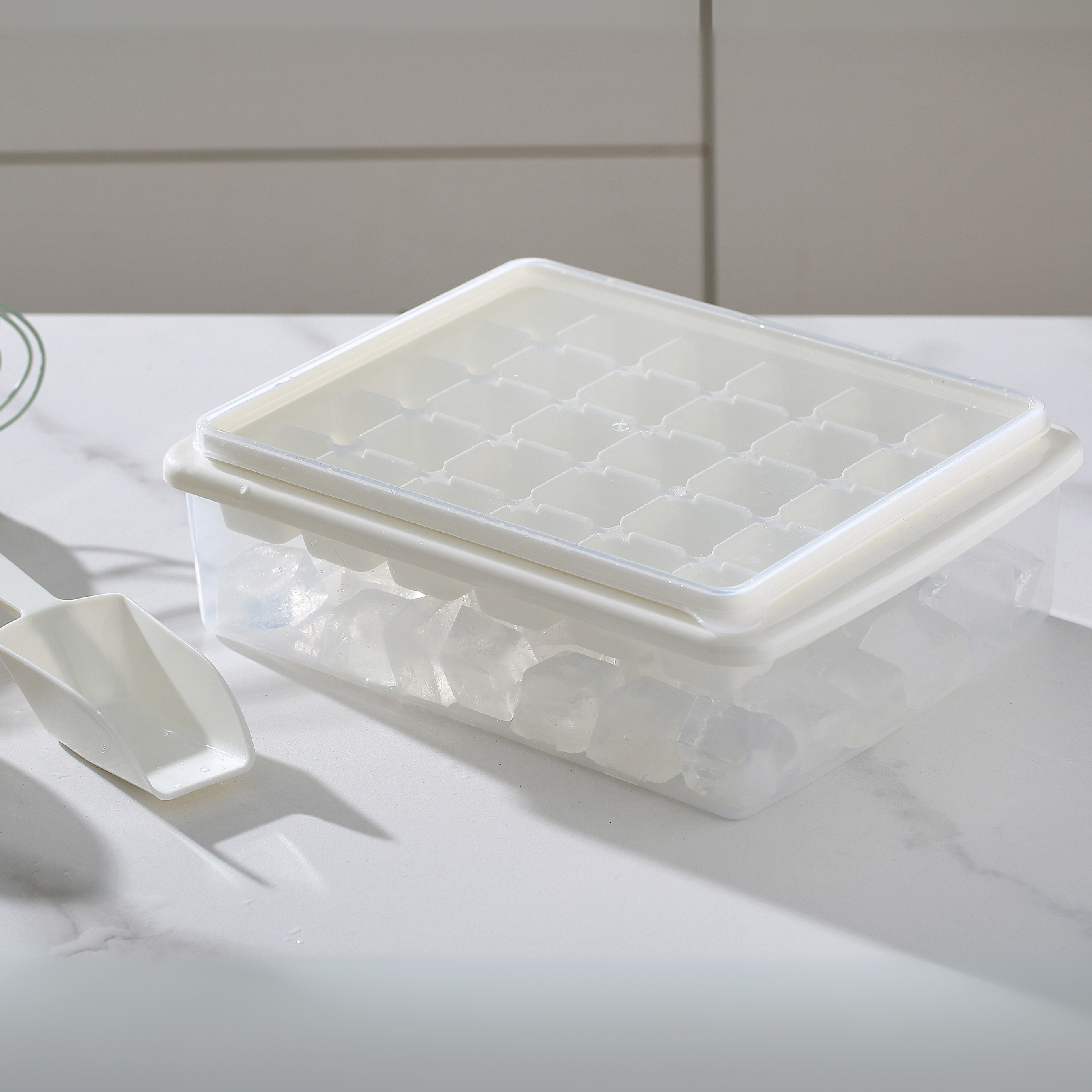 Shiro Ice Tray Set 30 Cubes Large