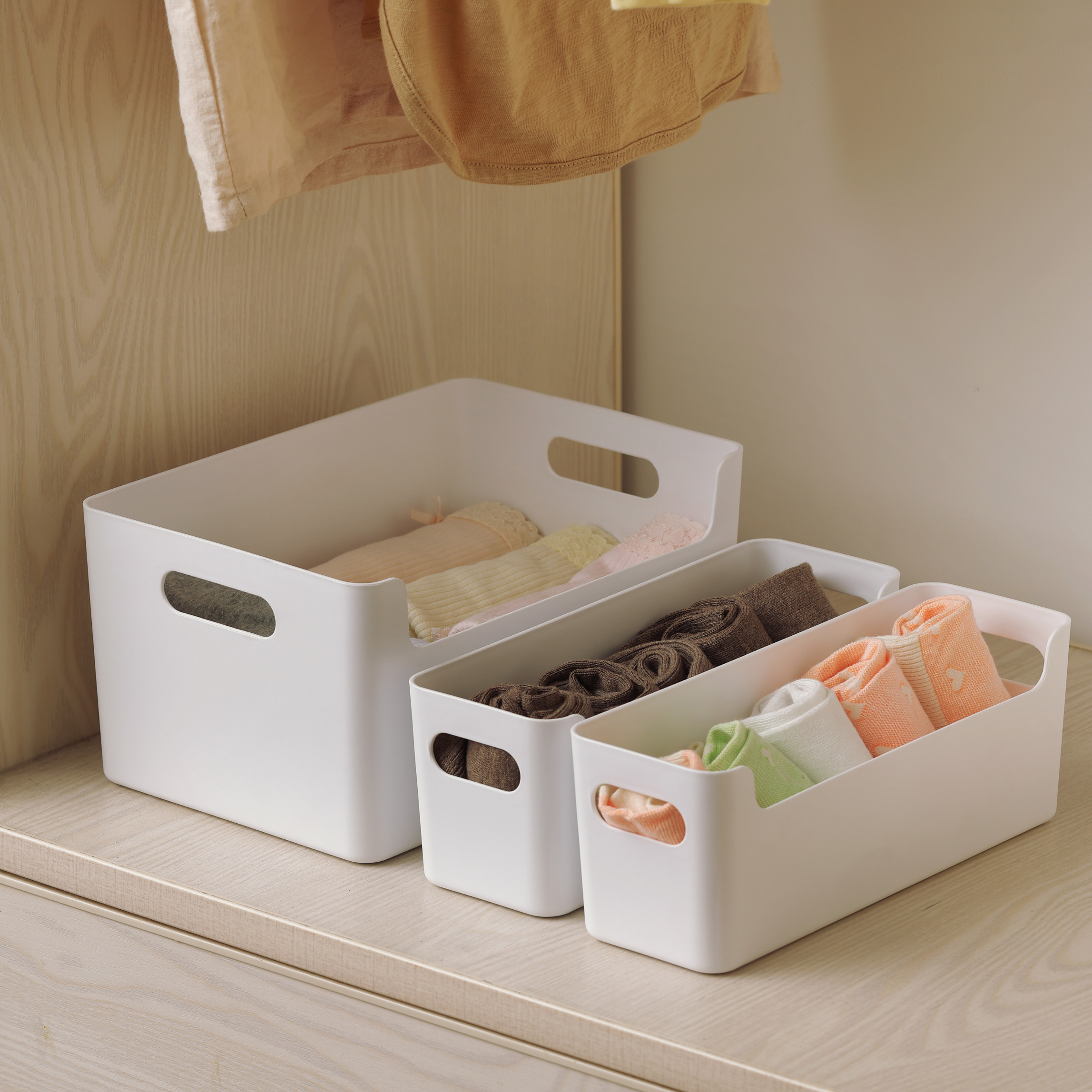 Shiro Storage Box with Handle