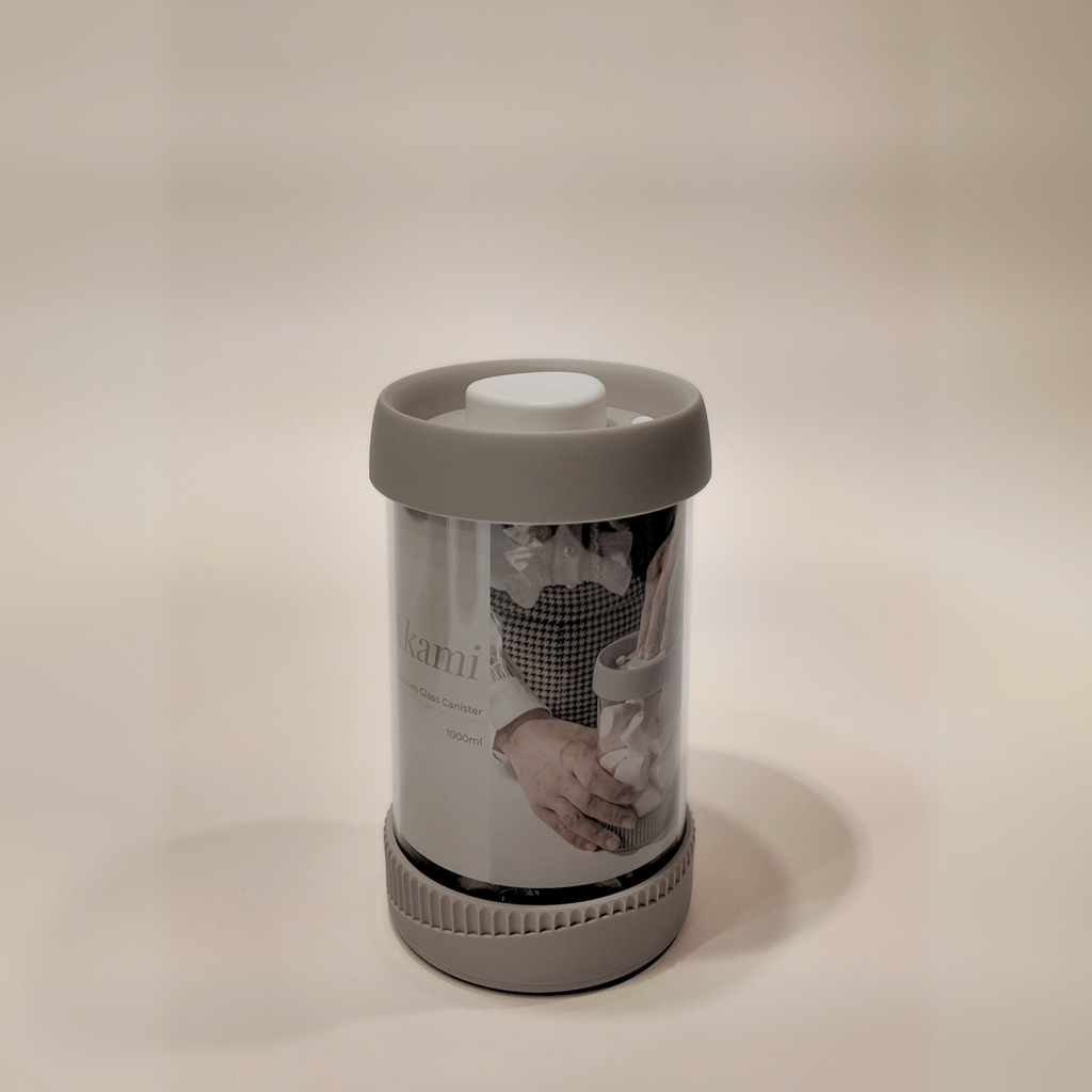 Akami Vacuum Round Glass Canister