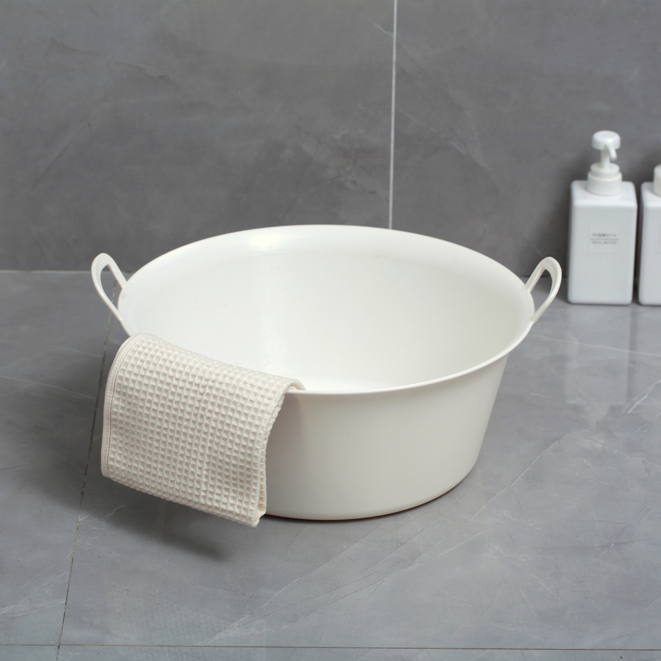 Shiro Bathroom Basin with Handles