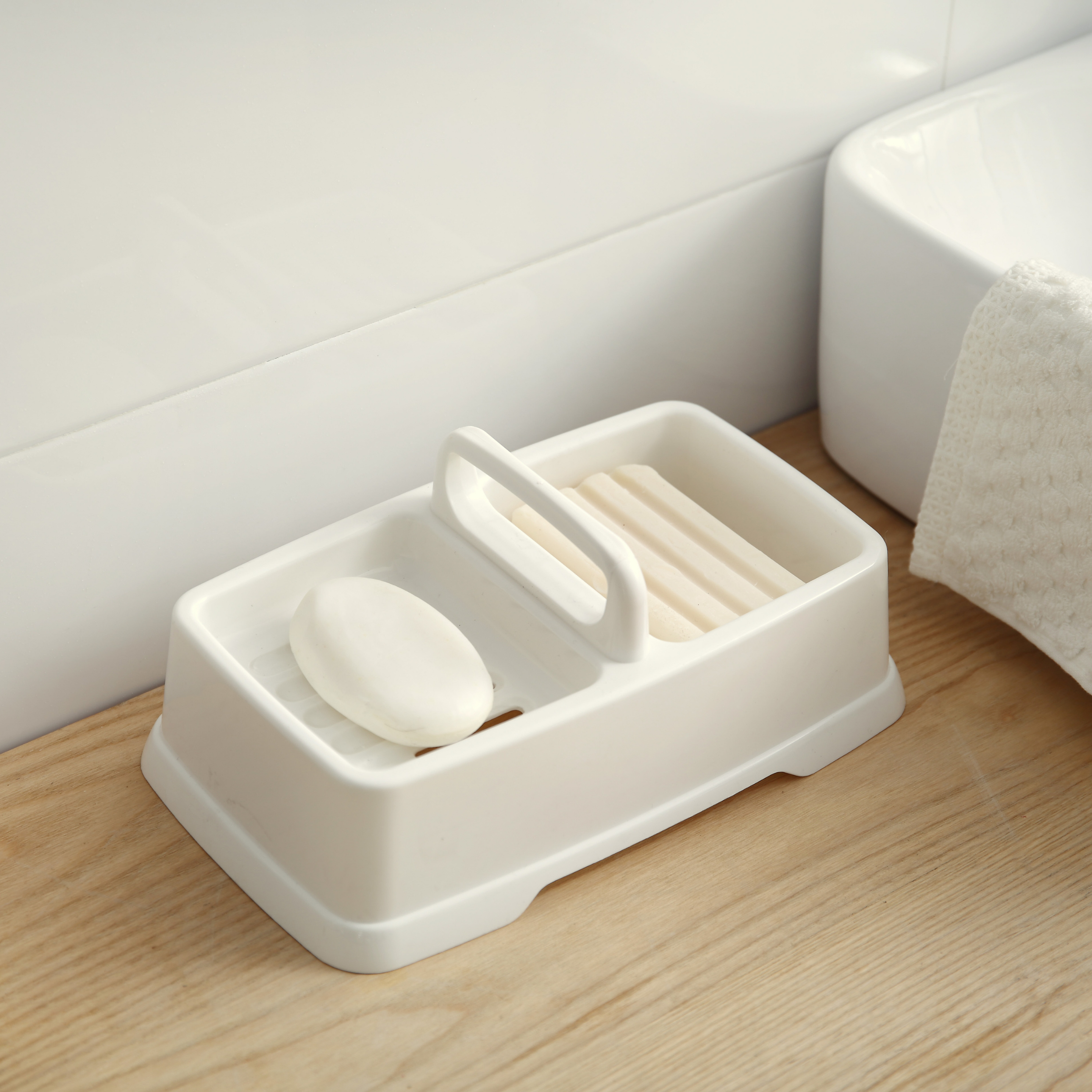 Shiro Bathroom Soap Holder with Handle