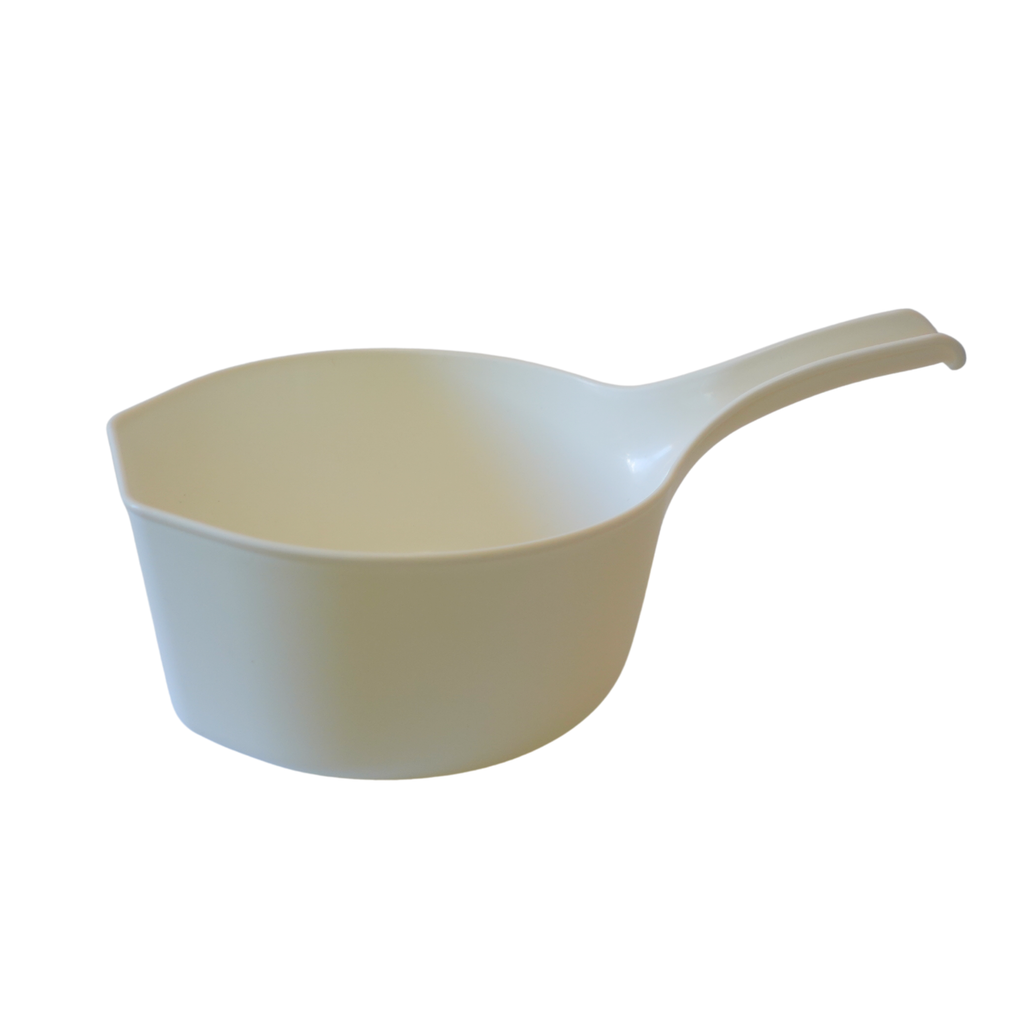 Shiro Bathroom Standing Space Saving Laddle